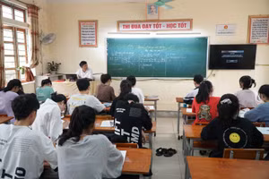 Giờ học của thầy trò Trường THCS Lê Thị Bạch Cát (thị xã Cửa Lò, Nghệ An). Ảnh tư liệu khi chưa bùng phát dịch Covid.