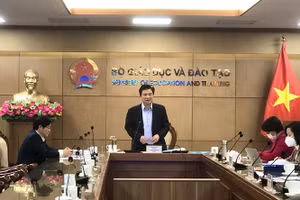 Thứ trưởng Nguyễn Hữu Độ chủ trì cuộc họp