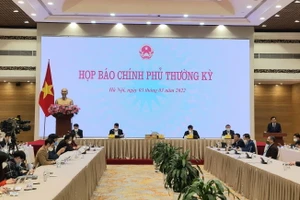 Toàn cảnh họp báo