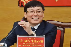 Chủ tịch tỉnh Vĩnh Phúc thuộc trường hợp ‘Xin từ chức’ hoặc ‘Bỏ phiếu tín nhiệm’.