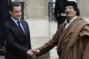 Cựu Tổng thống Pháp Sarkozy và Cố lãnh đạo Libya Gaddafi