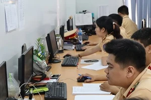 Thiếu cơ sở pháp lý để cưỡng chế xử phạt nguội vi phạm giao thông 