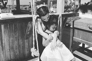 Tiệc sinh nhật xa xỉ của con gái Kim Kardashian: Ngập tràn kẹo ngọt, có cả xe tải kem phục vụ khách mời