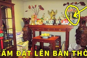 Đây là thứ không nên đặt lên bàn thờ kẻo tài lộc tiêu tan, gia đình bất hòa