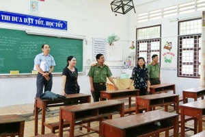 Kỳ thi THPT quốc gia 2019: Chủ tịch Cà Mau lưu ý chọn người “có năng lực, tinh thần trách nhiệm cao” tham gia công tác thi