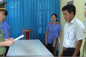 Công an tỉnh Sơn La khởi tố, bắt tạm giam một số cán bộ trong vụ “phù phép” điểm thi trong Kỳ thi THPT quốc gia 2018