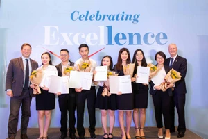 Những học viên ICAEW xuất sắc nhận chứng chỉ quốc tế CFAB tại Tp.HCM