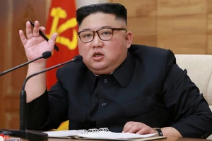 Chủ tịch Triều Tiên Kim Jong-un phát biểu tại cuộc họp của đảng Lao động.