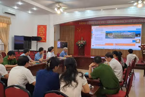 Quang cảnh buổi lễ ra mắt.