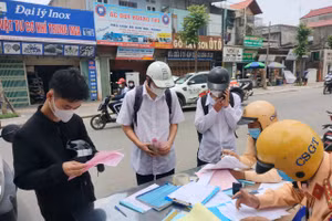 CSGT làm nhiệm vụ.