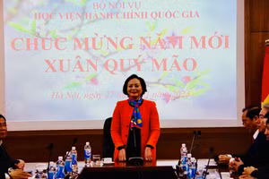 Bà Phạm Thị Thanh Trà - Bộ trưởng Bộ Nội vụ chúc mừng Xuân Quý Mão.