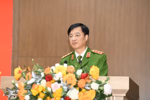 Thứ trưởng Bộ Công an Nguyễn Duy Ngọc phát biểu.