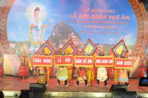 TP. Đà Nẵng chính thức khai mạc Lễ hội Quán Thế Âm năm 2023. Ảnh: Hoàng Vinh. 