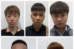 Nhóm thanh niên tại cơ quan công an. (Ảnh: Công an Đà Nẵng)