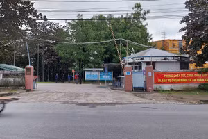 Công ty K.T vẫn đang hoạt động sản xuất bình thường. Ảnh: H.V 