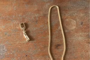 Tang vật do Công an thu giữ từ Thông và Tài. (Ảnh: MQ)