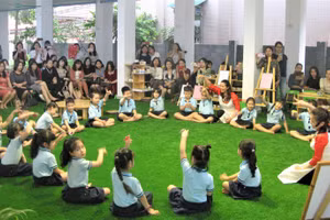 Tiết dạy tạo hình của cô giáo Trần Thị Ngọc Ánh (Trường Mầm non Tứ Liên).