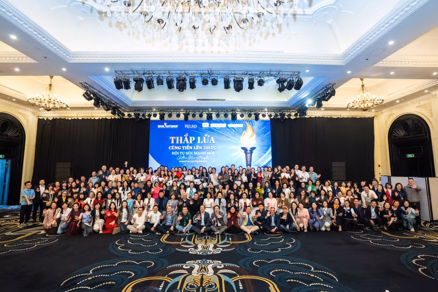 Hội thảo “Thắp lửa cùng tiến lên" là nơi quy tụ nhiều chuyên gia, nhà quản lý giáo dục. Ảnh: BTC.