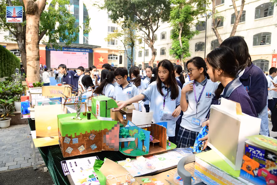 Học sinh Trường Nguyễn Siêu tại Ngày hội STEM năm 2026.