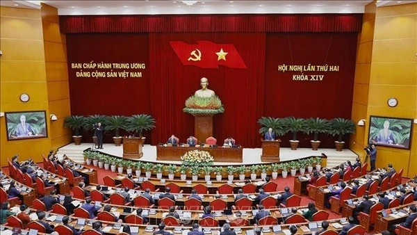 Thông cáo báo chí ngày làm việc thứ nhất Hội nghị Trung ương 2 khoá XIV