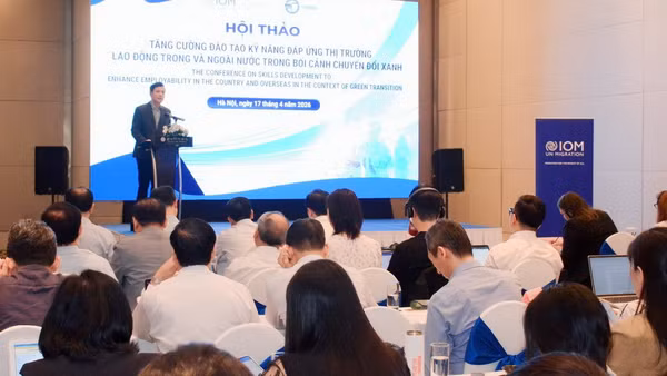 Toàn cảnh hội thảo