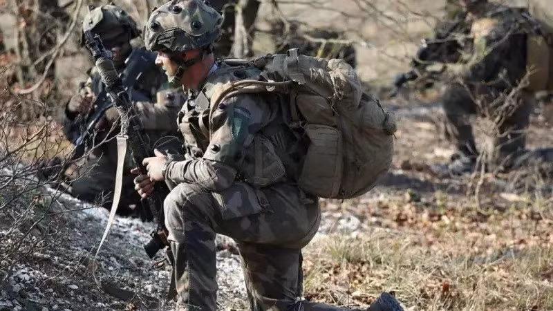 PMC Pháp chưa tới Ukraine đã bị răn đe