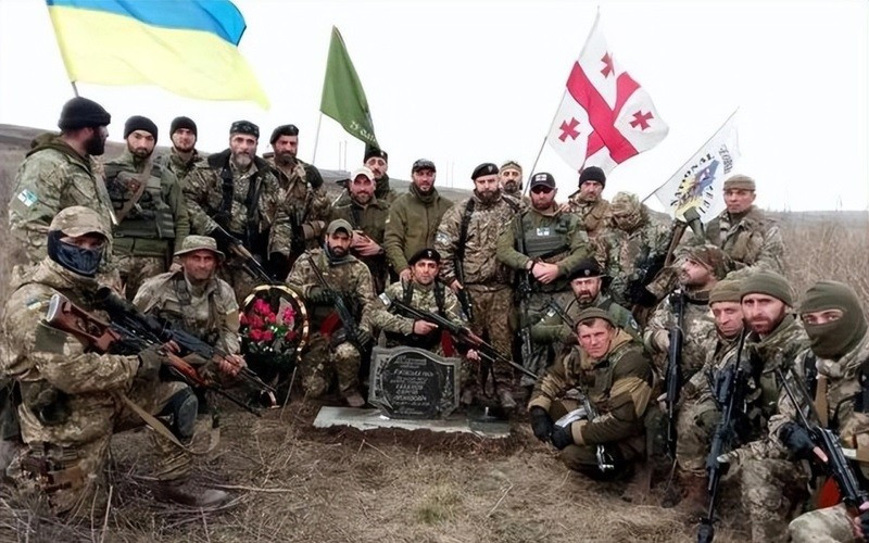 EU lo sợ hàng triệu cựu binh và súng đạn tràn vào châu Âu