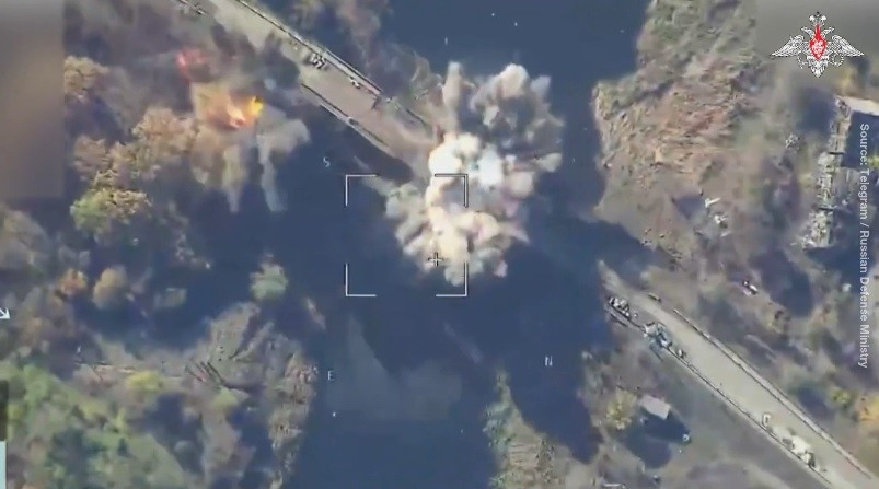 Đòn tấn công mọi thứ di chuyển trên đường