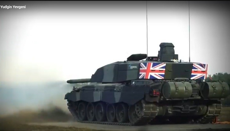 ‘Nhìn gà hóa cuốc’, thiết giáp Warrior nã 6 quả đạn pháo vào tăng Challenger 2
