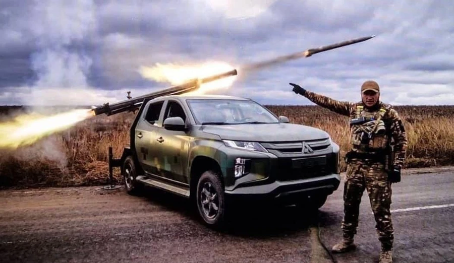 Quân đội Ukraine gây náo loạn thị trường xe tải cũ