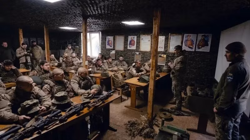 Xung đột Nga-Ukraine chỉ là một phần của cuộc chiến 3 giai đoạn?