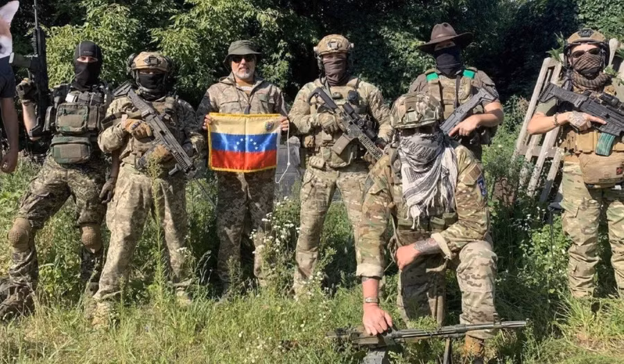 Bom FAB-1000 loại bỏ 50 lính đánh thuê nước ngoài