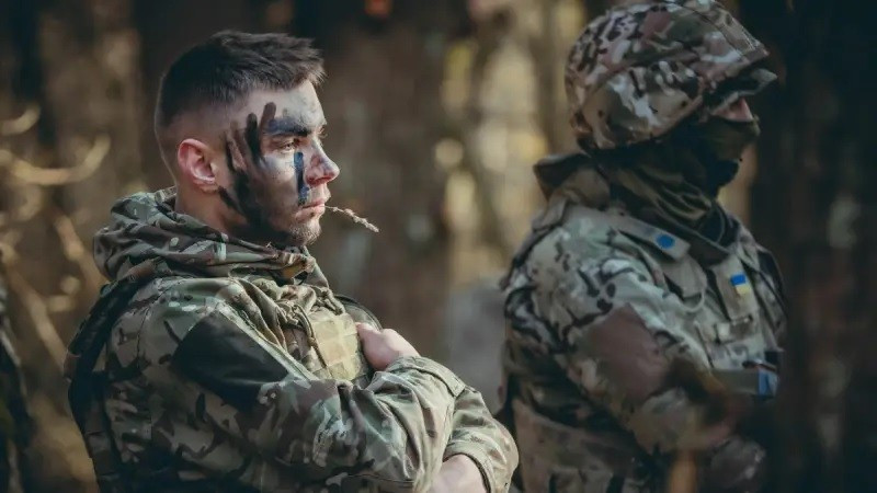 'Tướng Syrskyi tuyên án tử hình đối với lực lượng muốn hàng ở Myrnohrad'