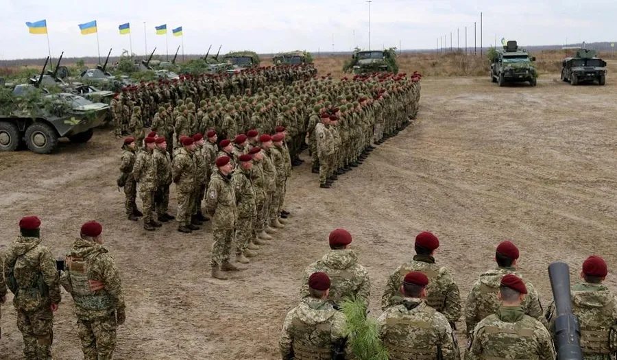 Ukraine huy động 14 Lữ đoàn để phản công