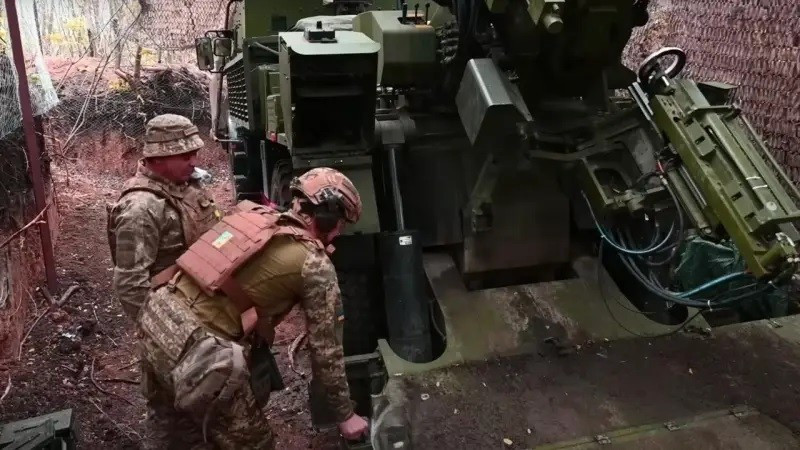 Sụp đổ tháng 11, quân Nga chiếm hàng nghìn km2 lãnh thổ