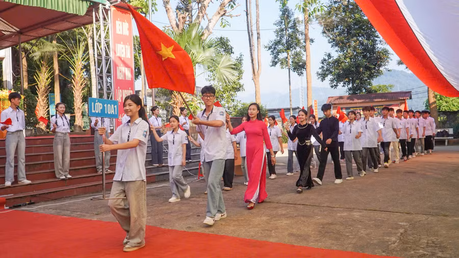 thpt-nguyen-binh-2.jpg