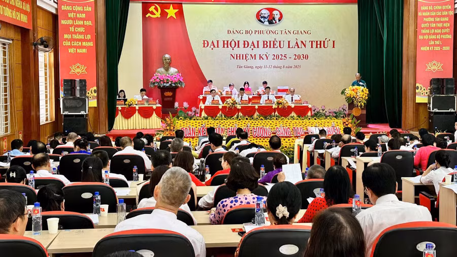 phuong-tan-giang.jpg