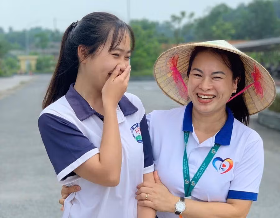 tuc-tranh.jpg