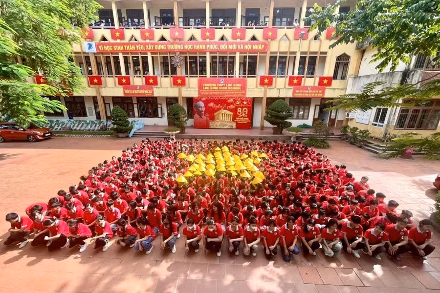 thpt-loc-binh-2.jpg