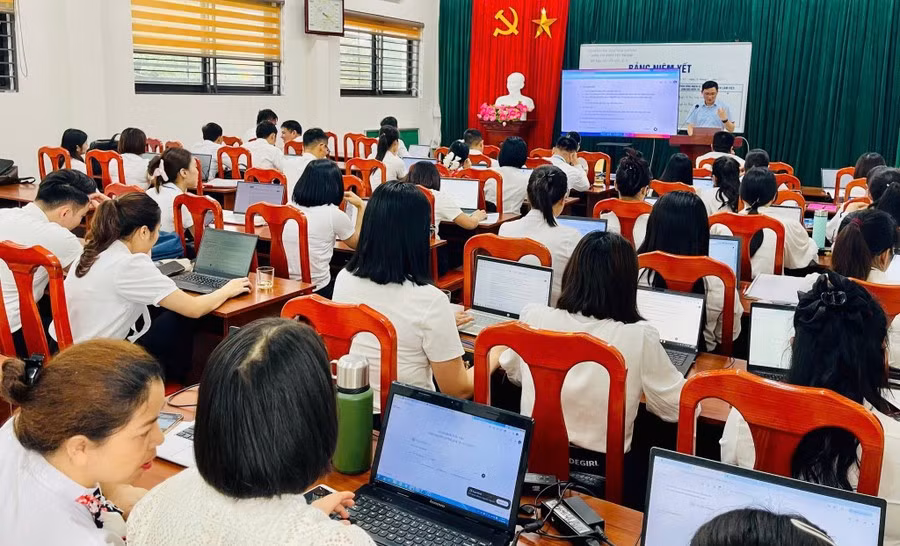 tuctranh2.jpg
