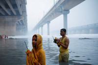 khoi-bui-doc-hai-bua-vay-delhi-an-do-04.jpg