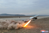 lanh-dao-trieu-tien-kim-jong-un-chi-dao-thu-nghiem-drone-07.jpg