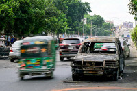 bangladesh-cam-bieu-tinh-20-07-07.jpg