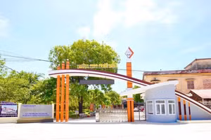 Trường THPT Triệu Sơn 1.