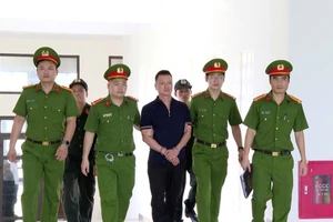 Trùm giang hồ Vi "ngộ" bị bắt giữ.