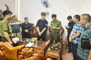 Công an khám xét nhà N.V.X.