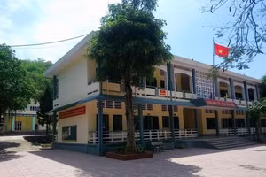Trường PTDT nội trú THCS Quan Hoá.