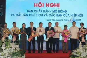 Hiệp hội du lịch Thanh Hoá tròn 20 năm ra đời và phát triển.