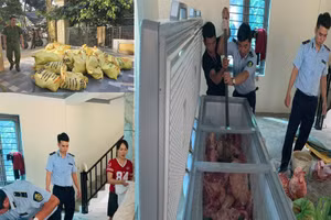 Cơ quan chức năng kiểm tra tang vật tại nhà các đối tượng.