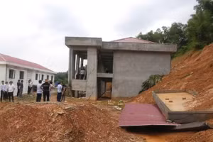 Thanh Hoá yêu cầu khắc phục thiên tai, đảm bảo cơ sở vật chất cho học sinh kịp năm học mới.